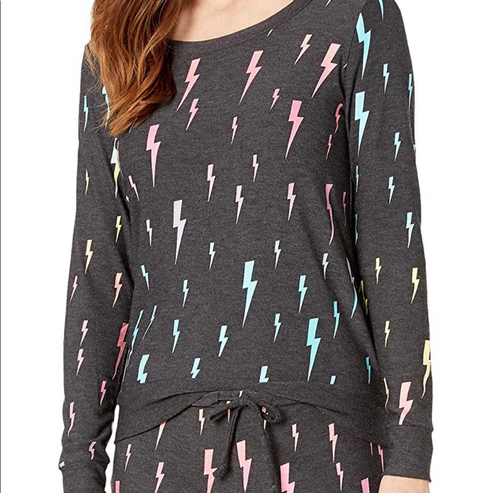Chase Ombre Bolts Cozy Knit,Long Sleeve,sweatshirt